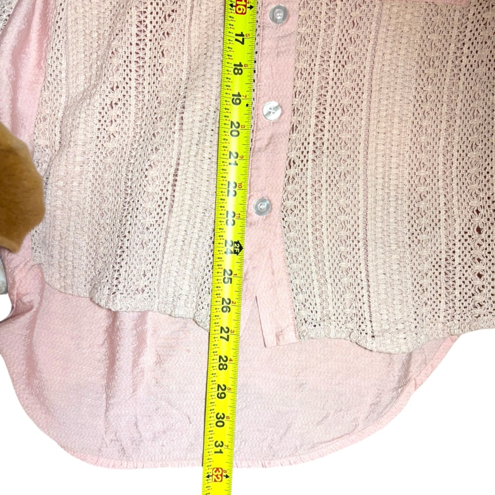 Southern Grace Light Pink Lace Button-Down Shirt S Romantic - Picture 8 of 8